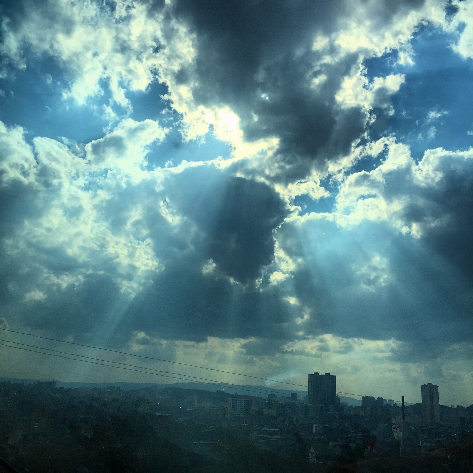 回县城时加送的耶稣光~~