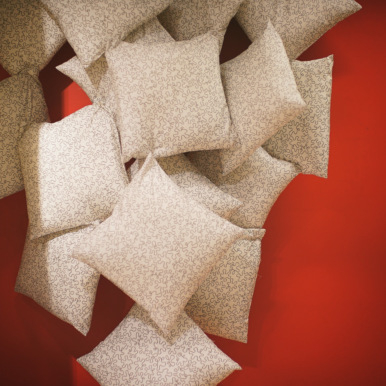 枕头这样挂着真好玩