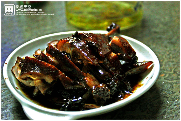 这个是出名的醬鸭，我觉得最好吃就这道菜了