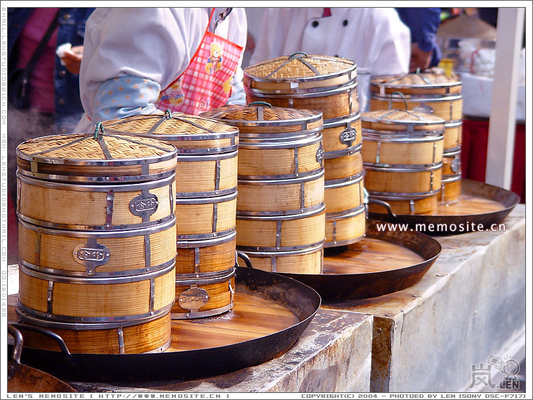 蒸笼，这次美食节出现的最多的道具之一