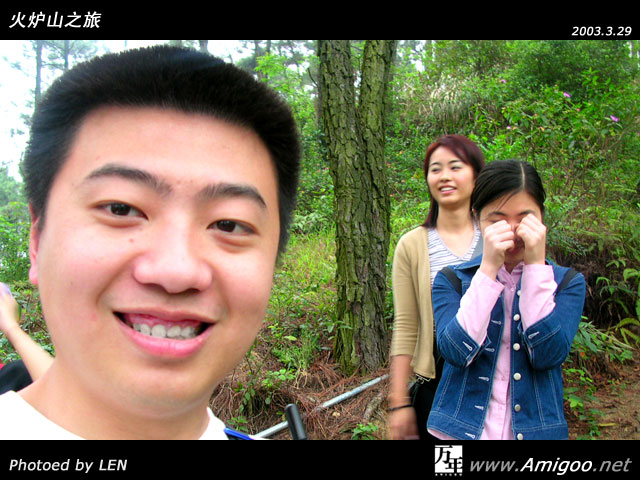 闻说这期的榴莲有特价，嘿嘿～～～哎，可惜，膝盖受难啊